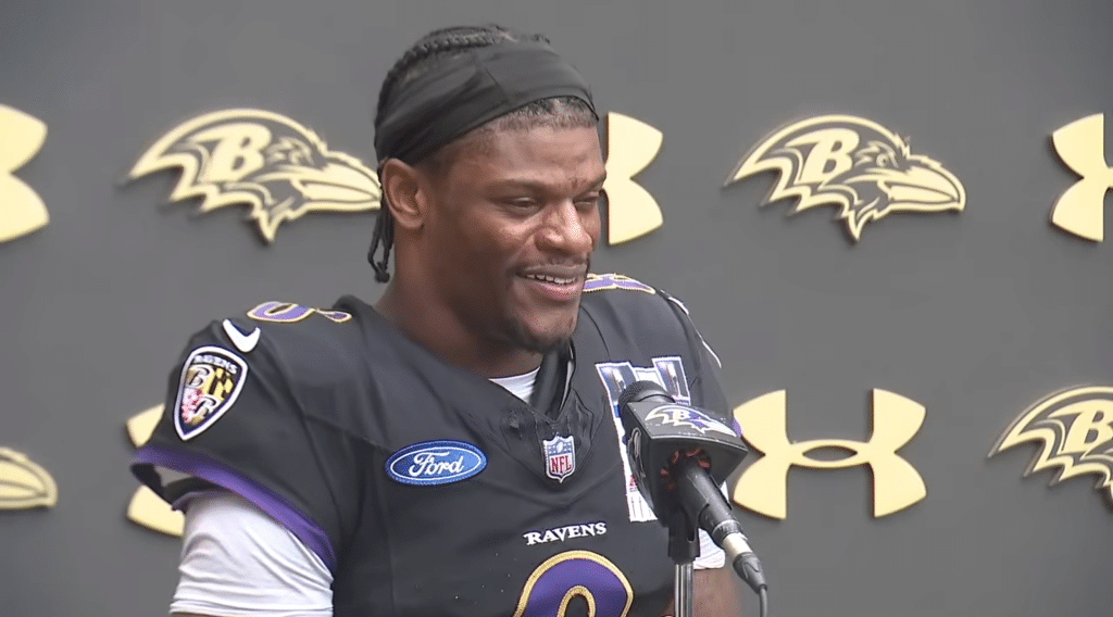 Lamar Jackson apologizes and comments on fan behavior after the Buffalo game.