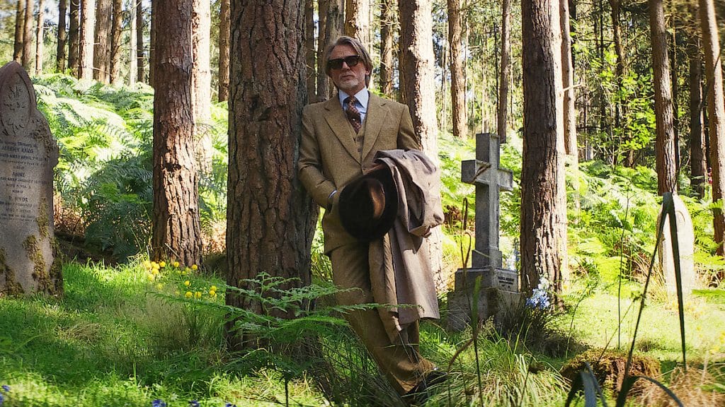 Daniel Craig in "Wake Up Dead Man: A Knives Out Mystery." (Credit: Netflix)