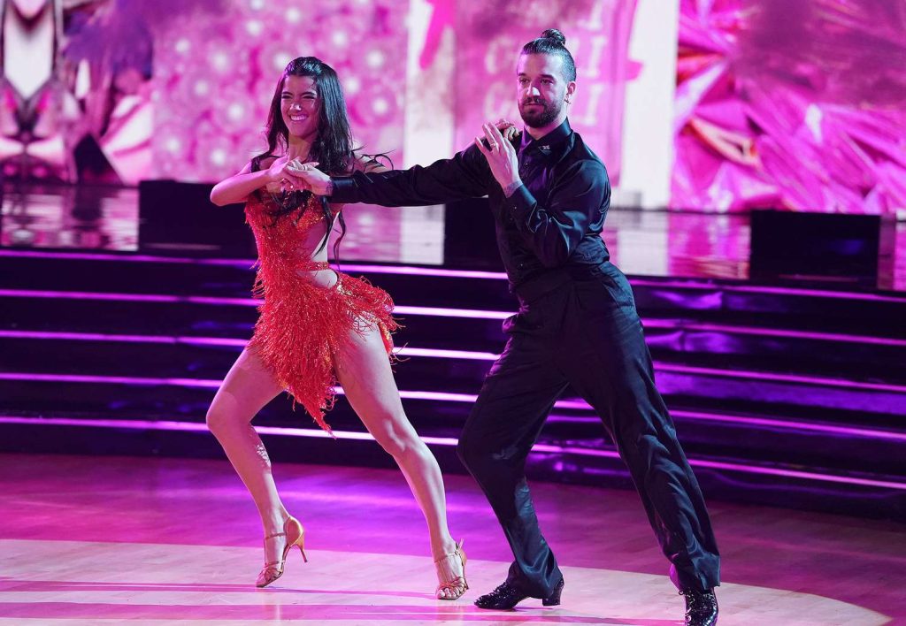 Charlie D'Amelio and pro partner Mark Ballas