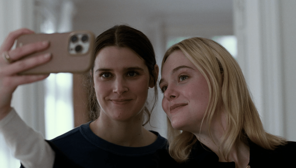 Inga Ibsdotter Lilleaas and Elle Fanning take a selfie. Credit: NEON.