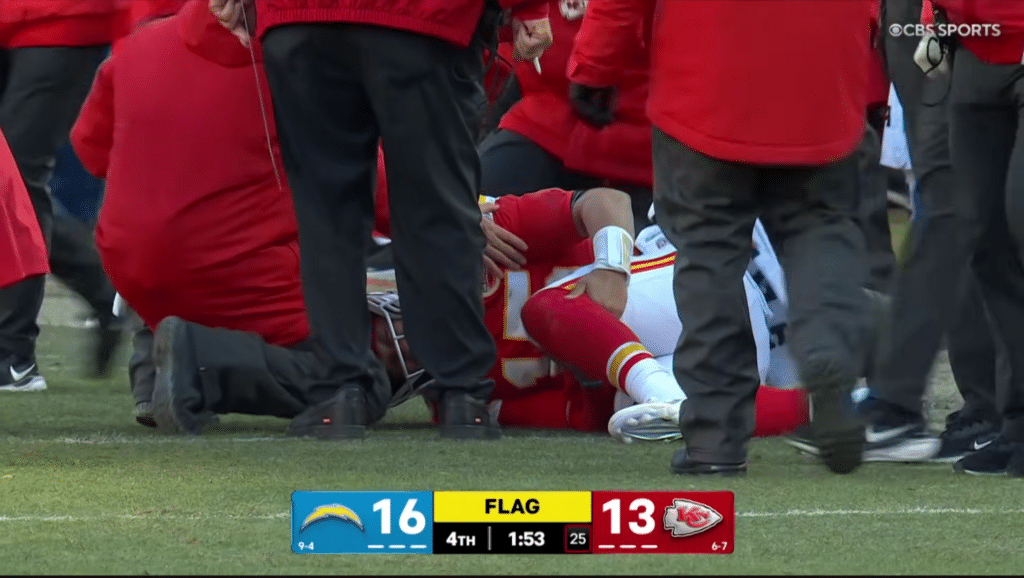 A tough blow for Kansas City: Mahomes exits against Chargers, ending 11-year playoff streak.