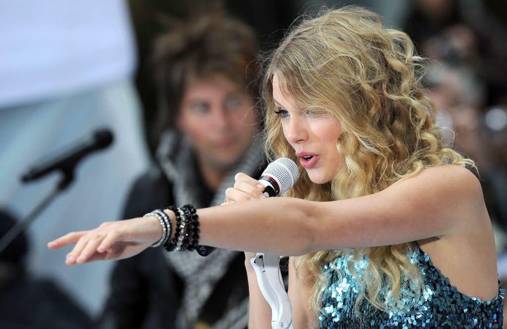 American singer Taylor Swift performing during the NBC Today Show in 2009.