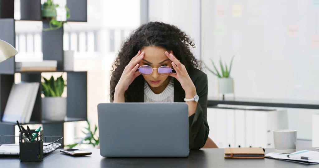 It's easy to feel like you're in competition with others. (Shutterstock/PeopleImages)