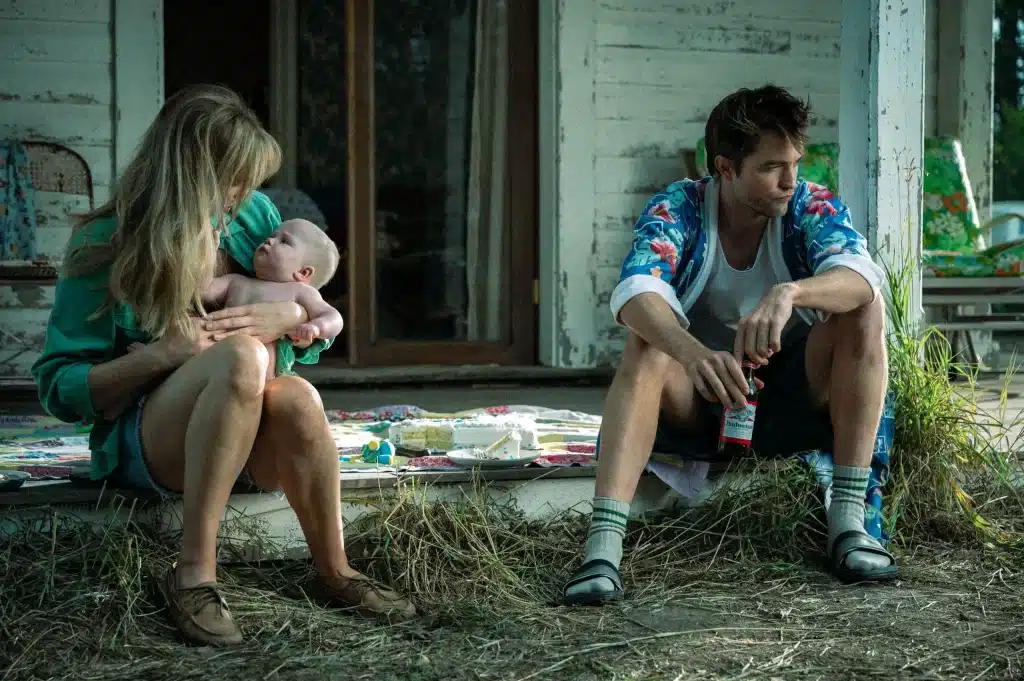 Jennifer Lawrence and Robert Pattinson as Grace and Jackson. (Image: Mubi).