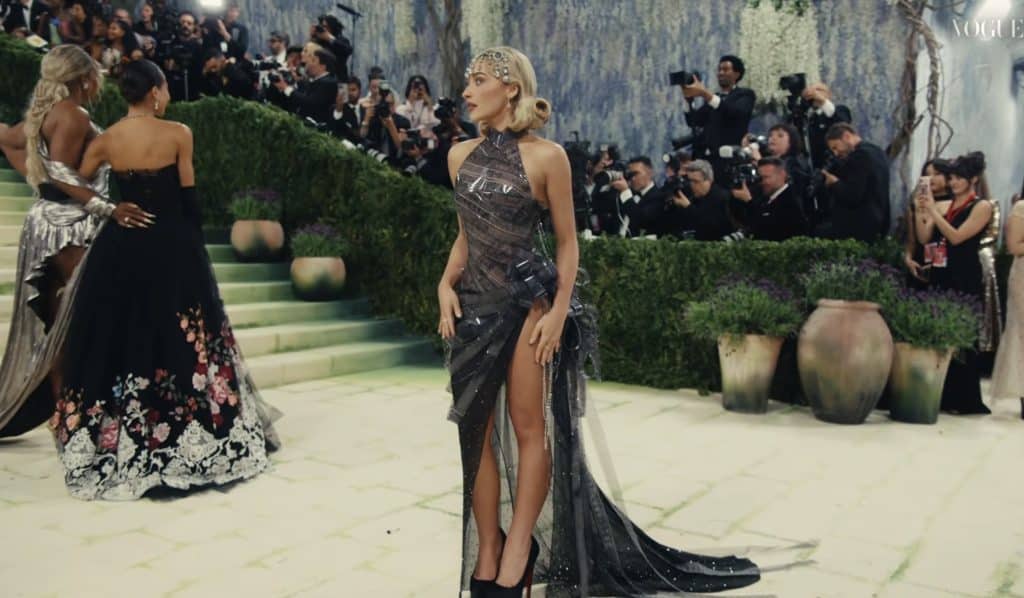 Sabrina Carpenter at Met Gala.