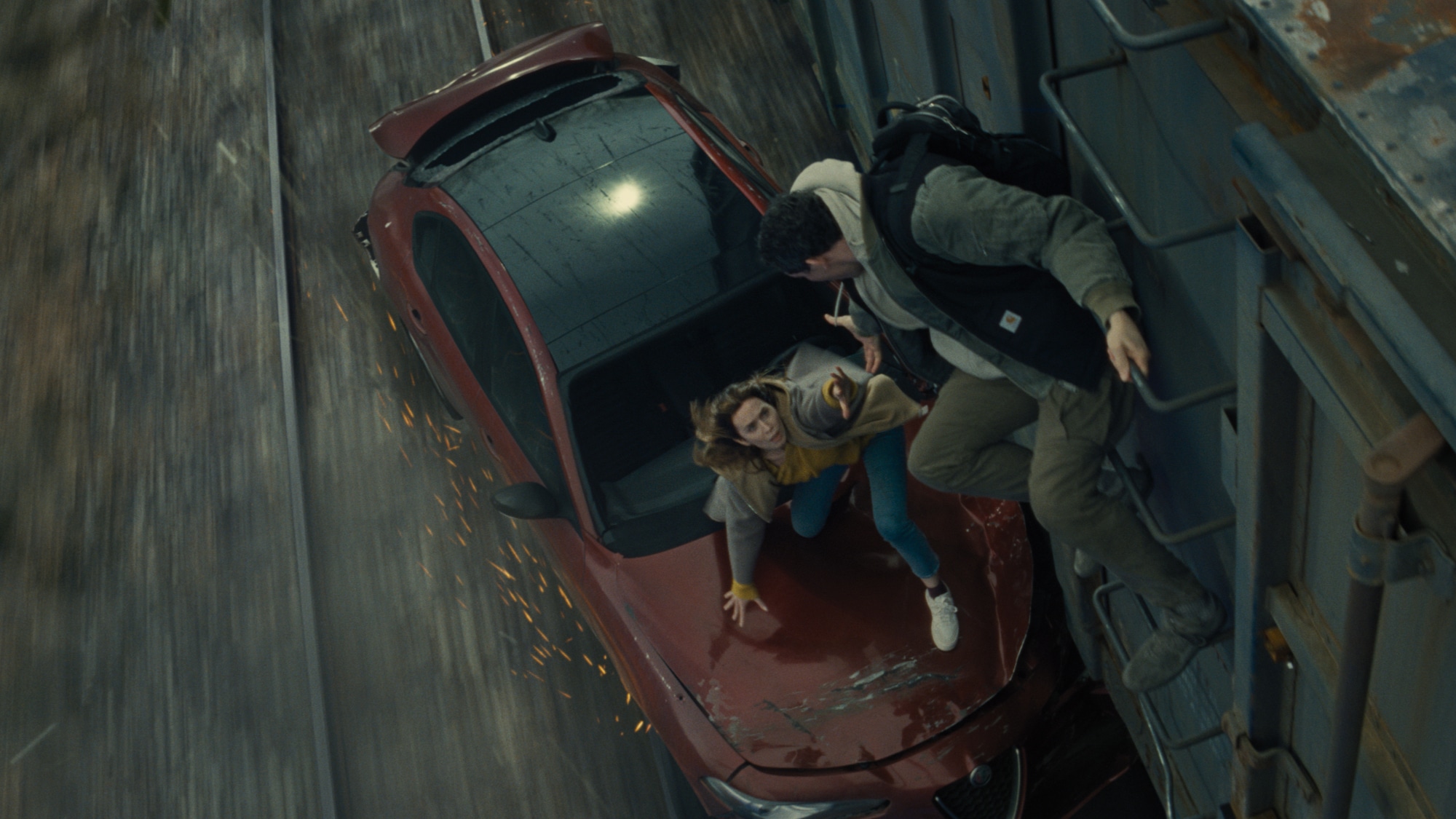 Emily Blunt and John O'Connor does intense training scene in 'Disclosure Day'