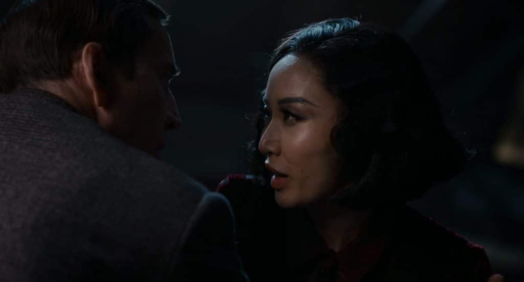 Ben and Cat are talking in a romantic way.