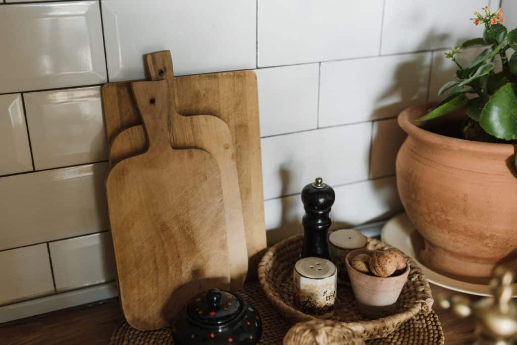 custom cutting boards are a great wedding gift