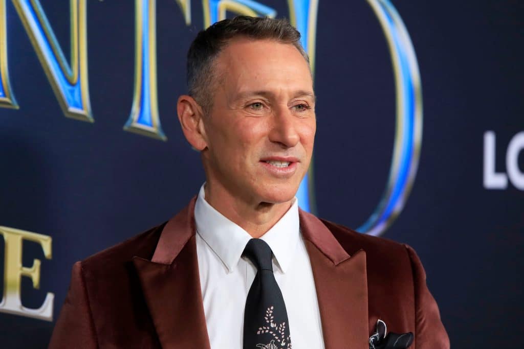 A picture of the director Adam Shankman at one of his movie premiers.